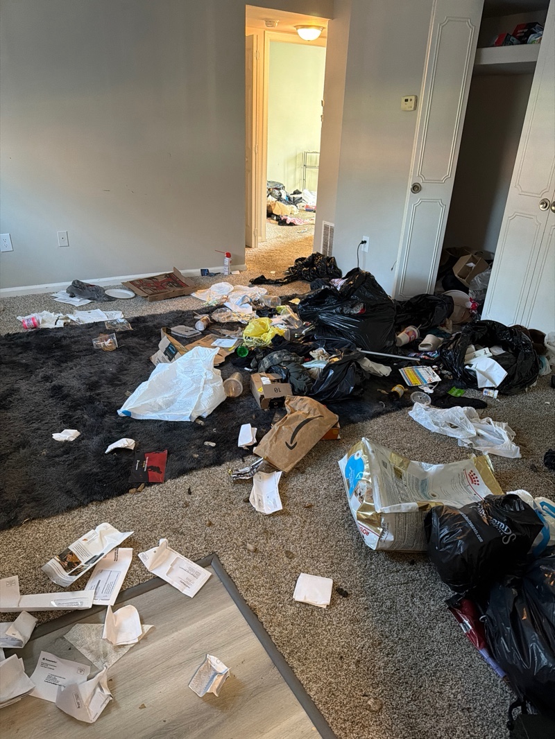 Bathroom before - peeling surfaces