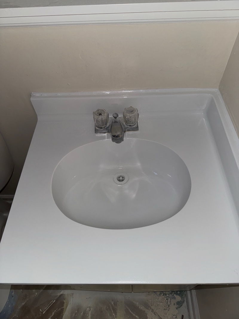 Vanity sink after refinishing